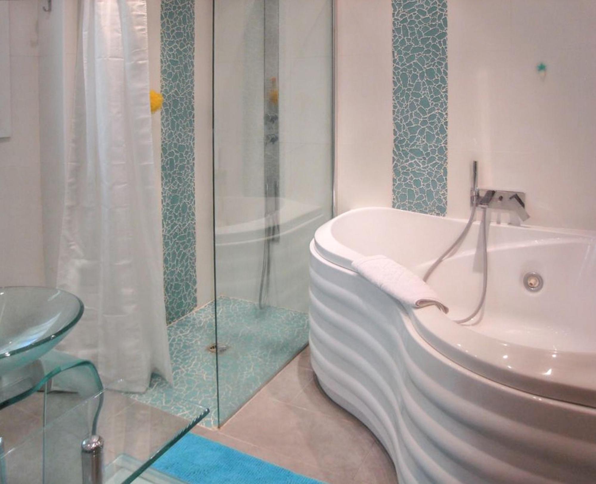 Villa Spacieuse Avec Piscine A Saint Maximin Ngoại thất bức ảnh